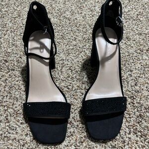 Kelly & Katie Black Strappy Heels